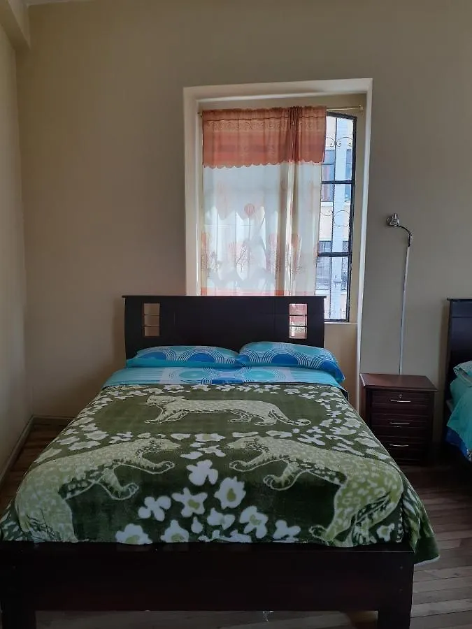 Hostal Mediodia Quito Hostel
