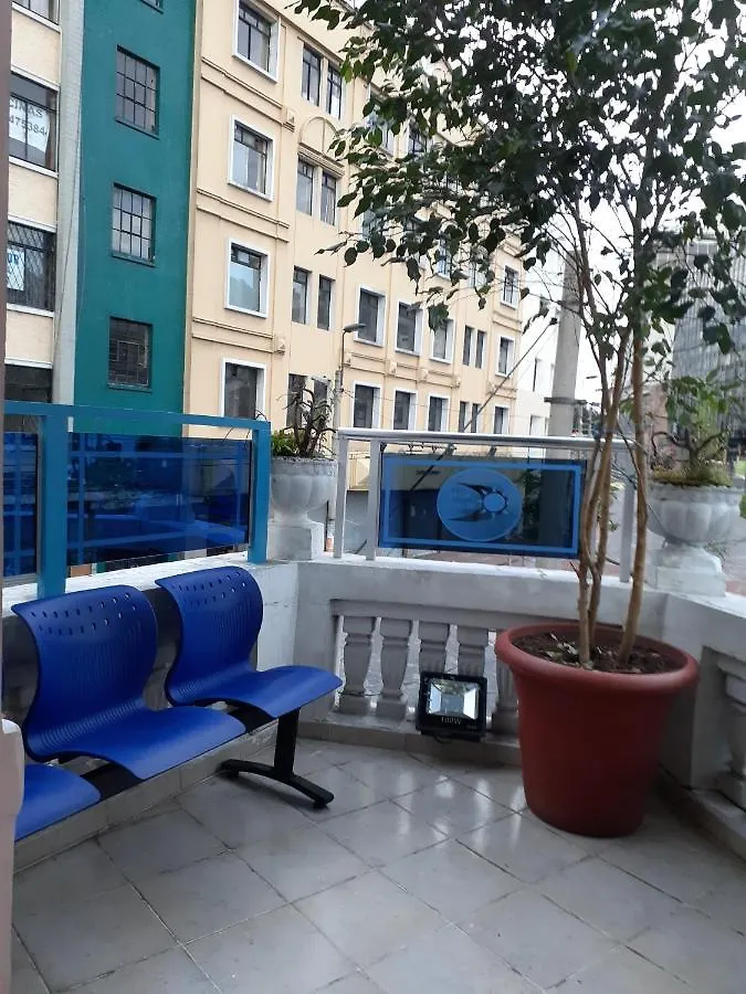 Hostal Mediodia Quito Hostel